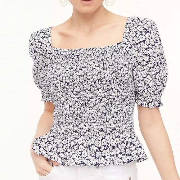J. Crew Factory Tops - J Crew Factory Floral Print Puff Sleeve Smocked Peplum Top Sz S
